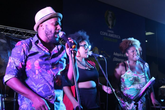 Banda Retro1_636934250783518660