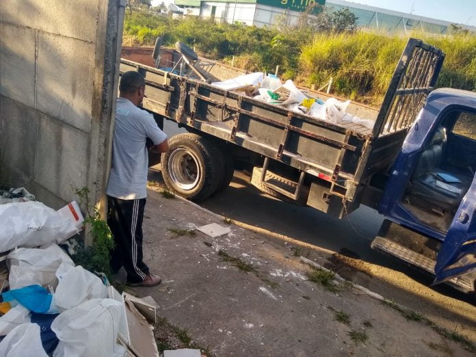 entulho (2)_636960202565808354.