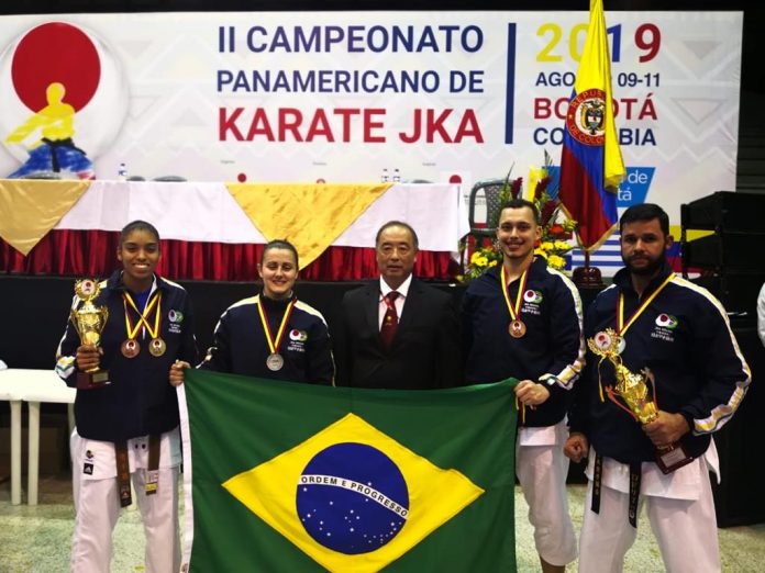 baruerienses-se-destacam-pelo-brasil-no-pan-americano-de-karate-na-colombia-0