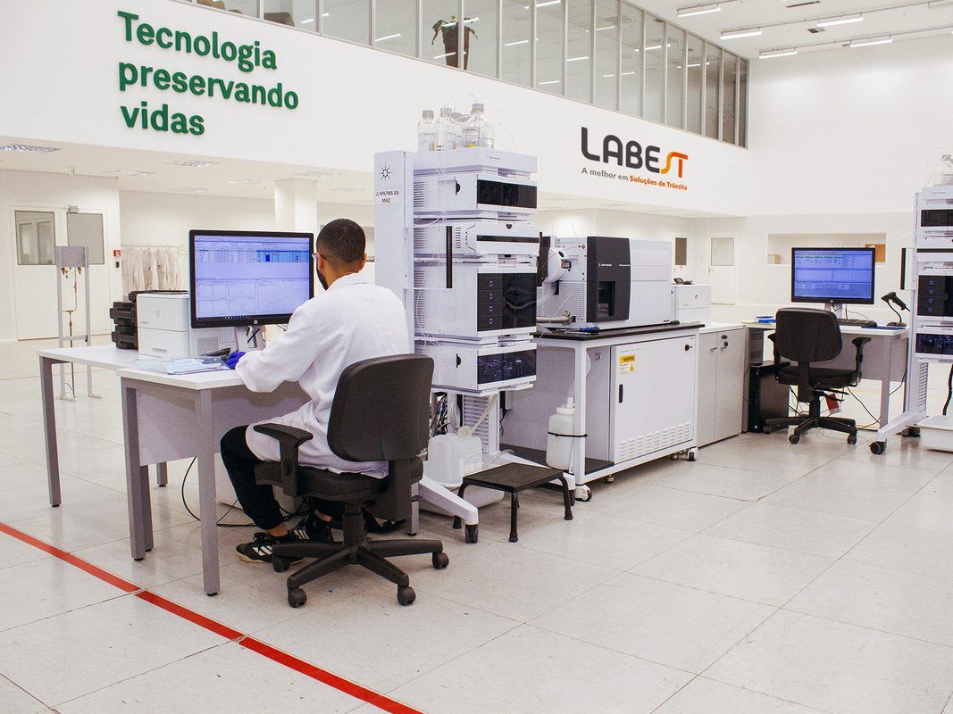 A LABET agora é LABEST - Soluções de Trânsito