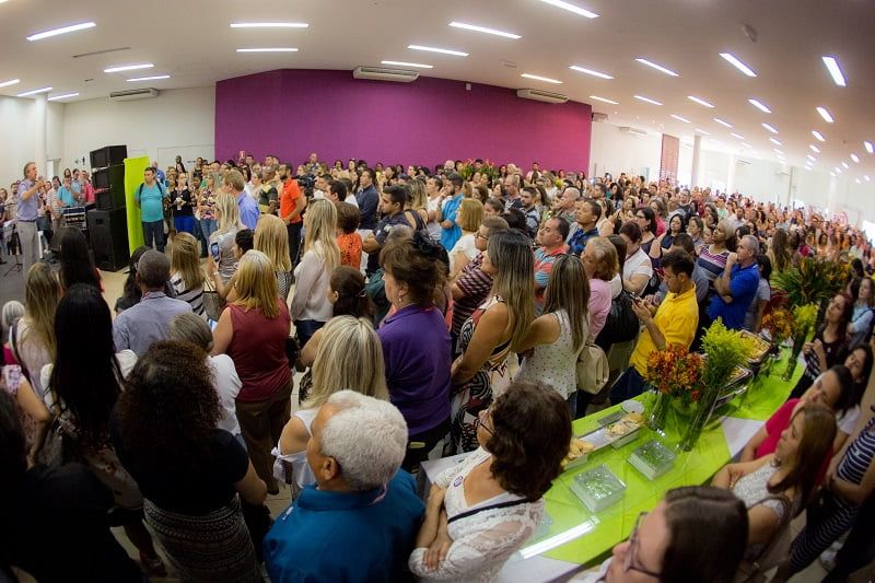 Furlan discursa para servidores de Barueri