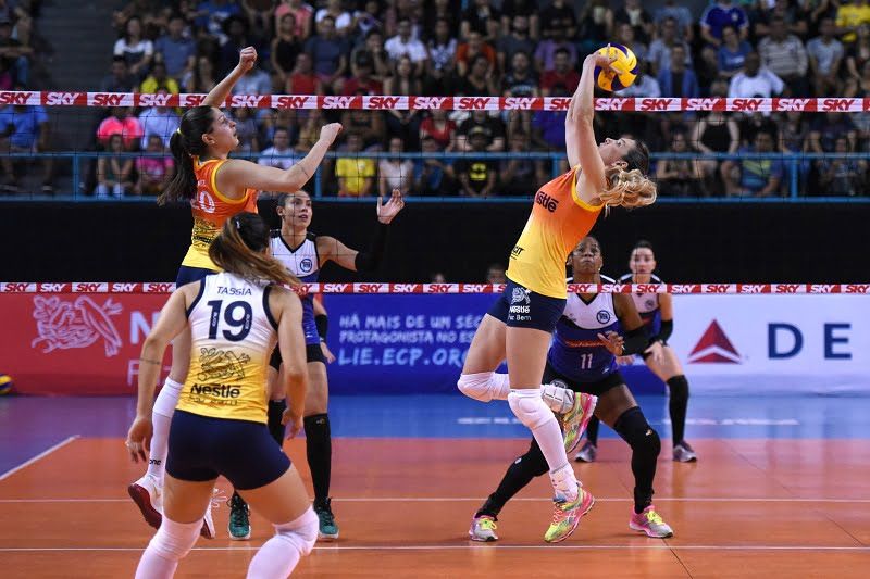 Vôlei de Osasco vence Pinheiros