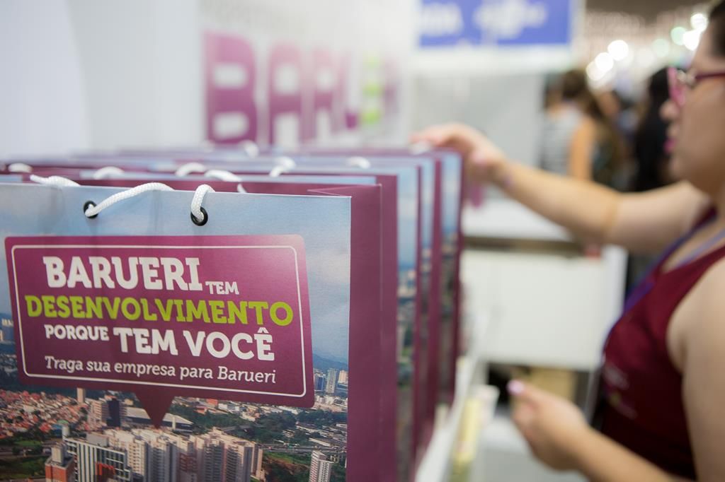 sebrae-aqui-barueri-tera-onibus-gratuito-para-feira-do-empreendedor-2019-inscreva-se-0