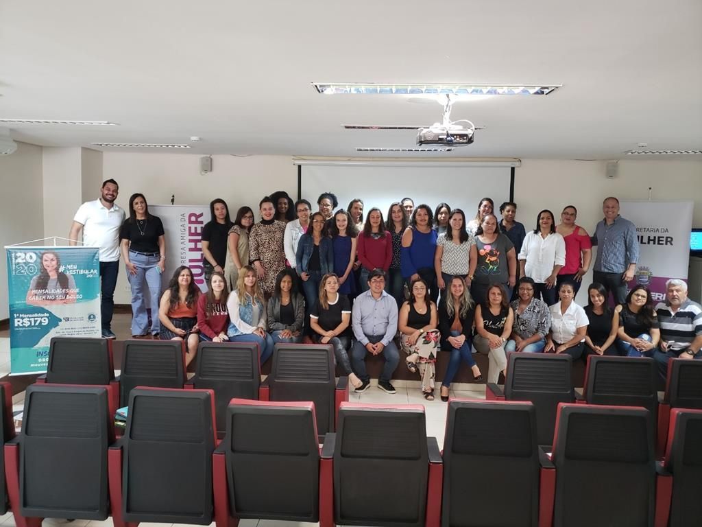 curso-de-logistica-forma-primeira-turma-na-secretaria-da-mulher-0