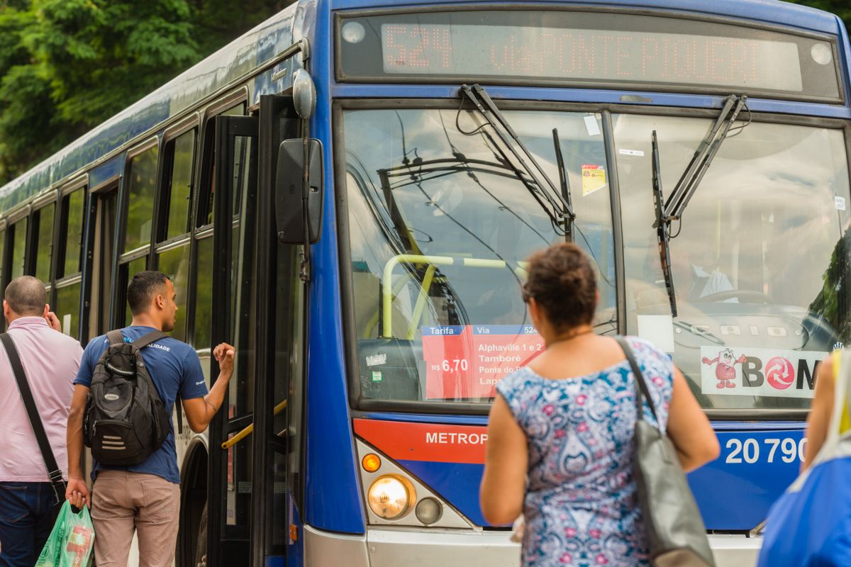 Tarifa ônibus EMTU