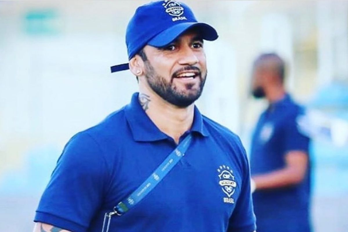HELLO