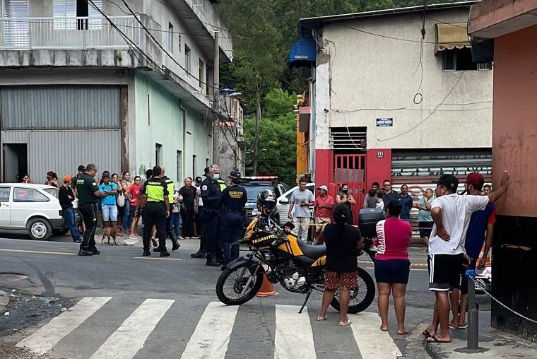 Ocorrência aconteceu no Parque Imperial, em Barueri, nesta manhã (Divulgação)
