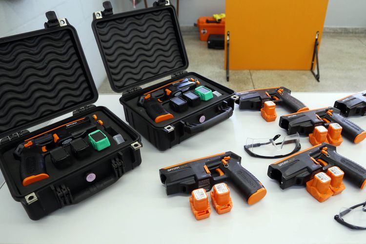 taser