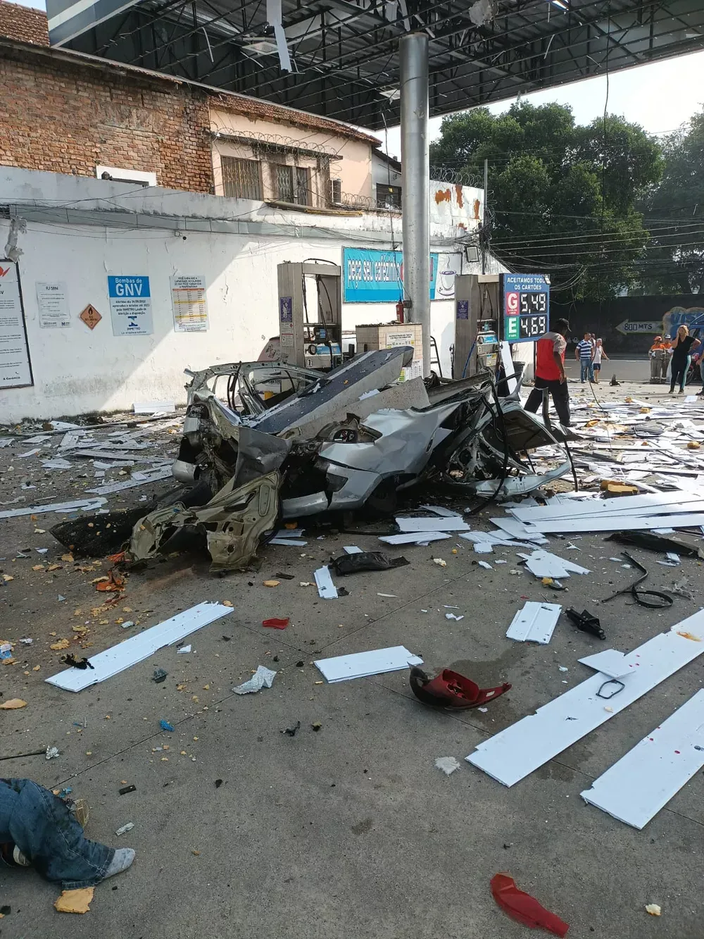 carro explode