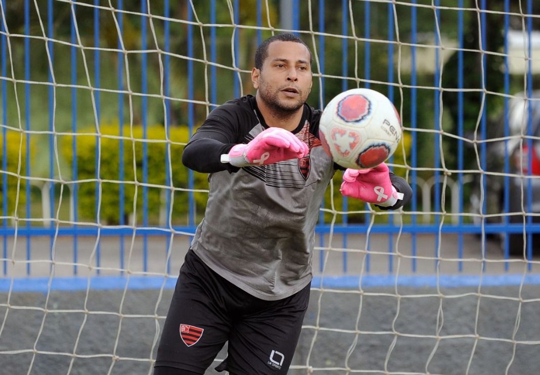 Oeste Barueri renovação goleiro Rodolfo