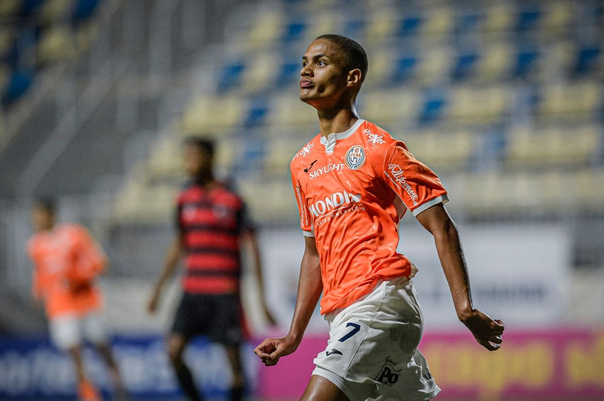 Isac marcou o gol da classificação - Foto Anderson Lira