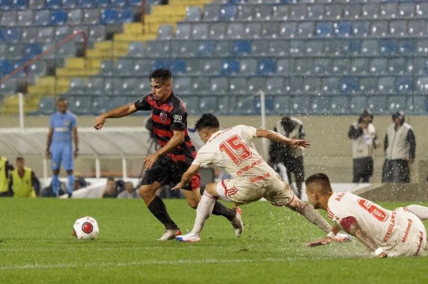 Oeste jogo quarta