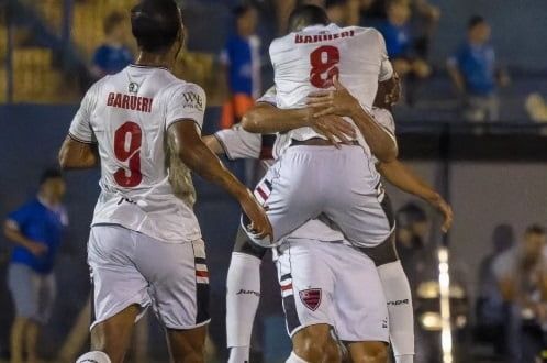 Oeste Barueri Lemenseok