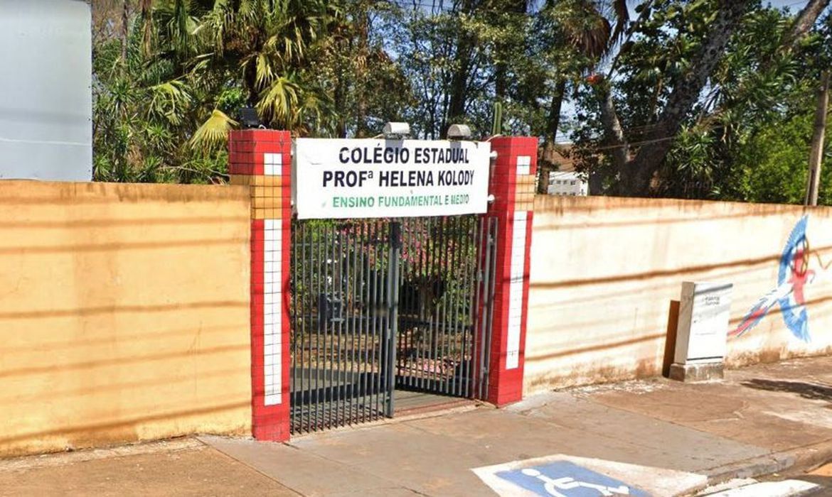 ataque escola paraná