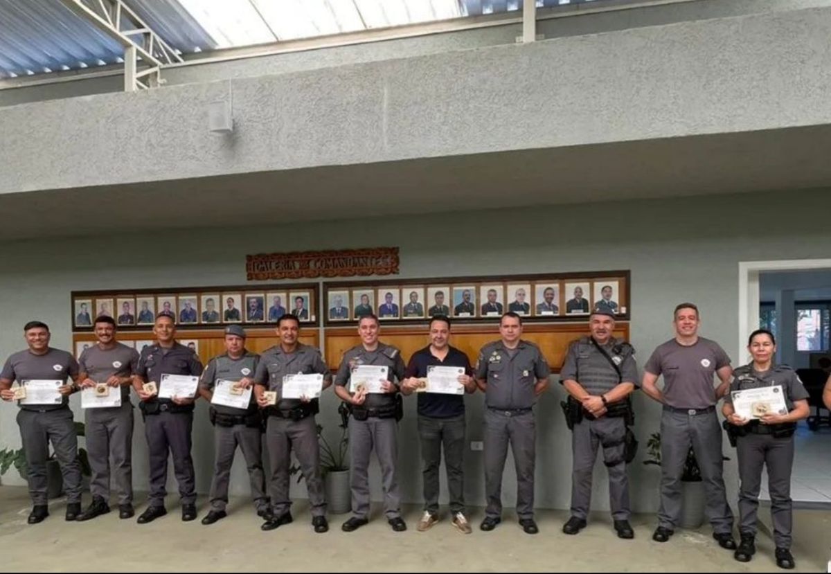 PM homenageia oficiais do 20º BPM/M por diminuição dos índices criminais na região