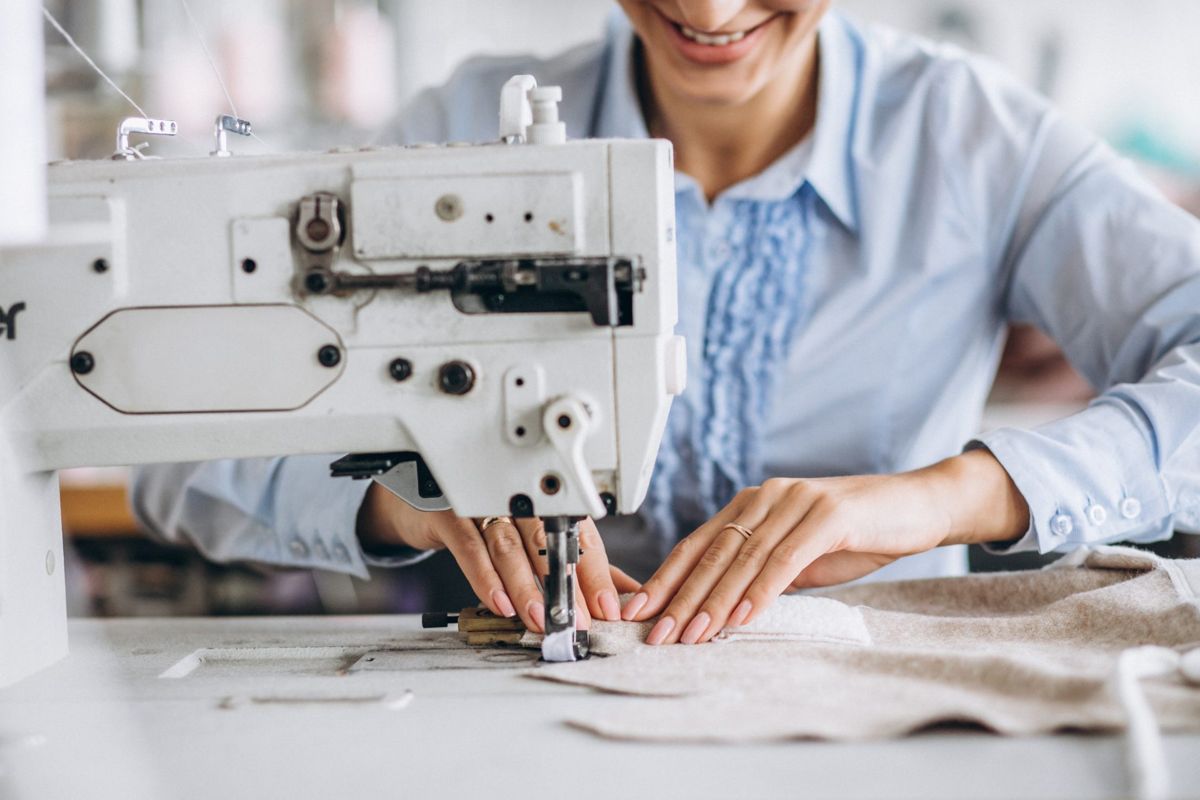 Confecção em Alphaville anuncia mais de 30 vagas na área de Costura e Desenvolvimento de Produtos