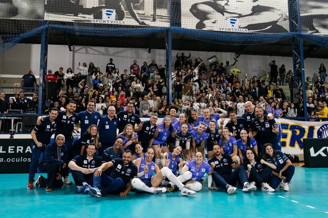 Vôlei Barueri vence Osasco e sai na frente nas semifinais do Campeonato Paulista