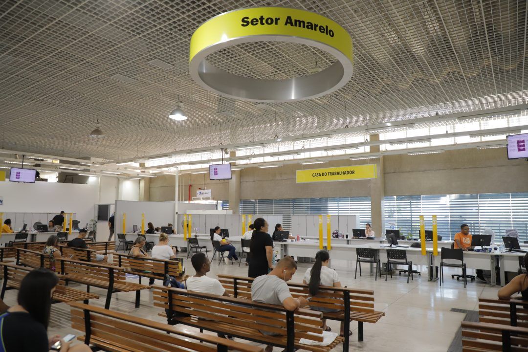Casa do Trabalhador de Barueri divulga 20 oportunidades de trabalho esta semana