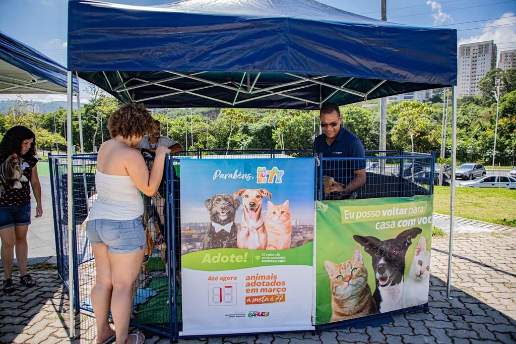 Feiras de adoção percorrem bairros de Barueri durante o mês de maio
