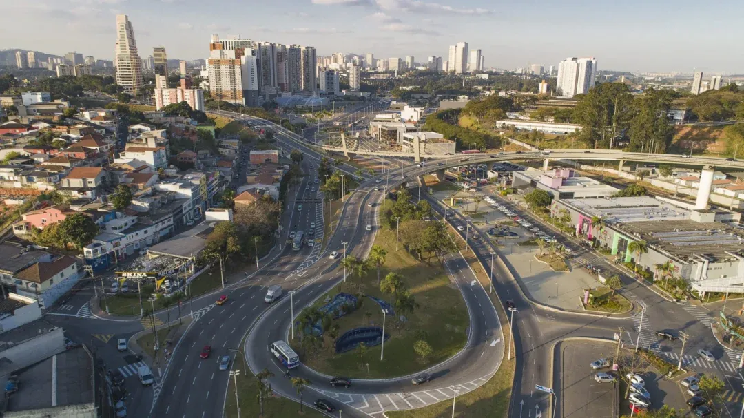 Dia do Trabalhador em Barueri deve ter sol entre nuvens e pancadas isoladas de chuva