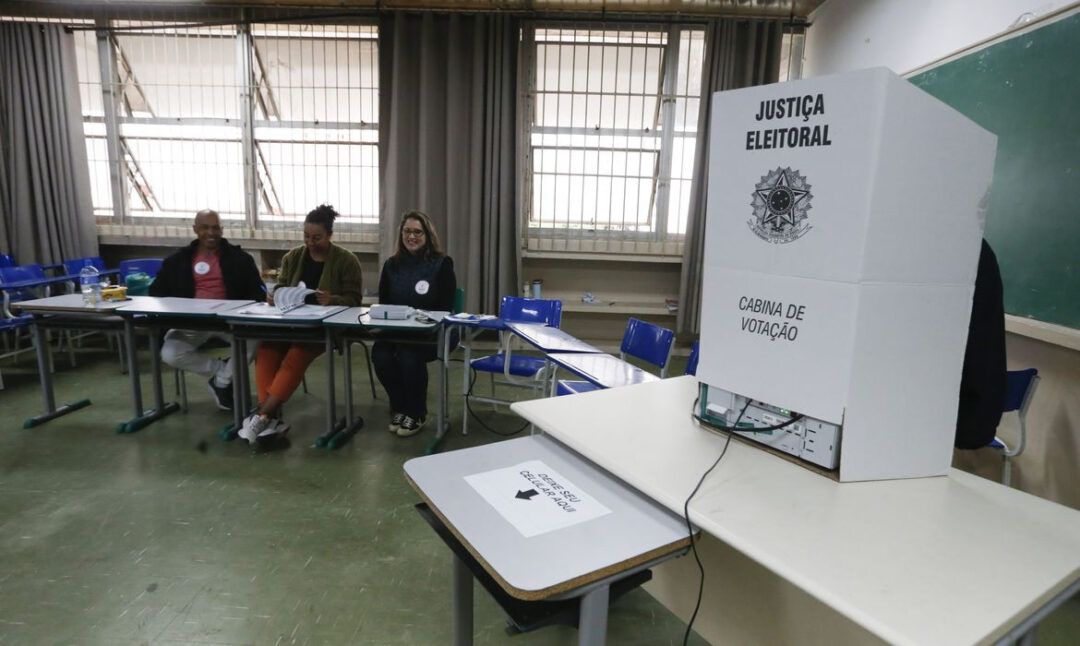 Prazo para tirar ou regularizar título de eleitor termina nesta quarta-feira (6)
