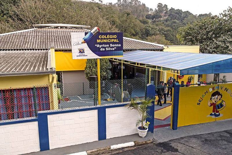 Prefeitura-de-Parnaíba-reinaugura-colégio-no-São-Luís