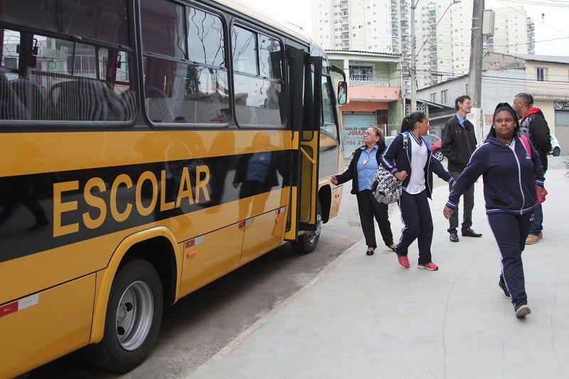 ônibus escolar Barueri novos frota