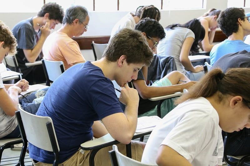 reg. 005-17 Fuvest 2017. Segundo dia de prova da segunda fase do