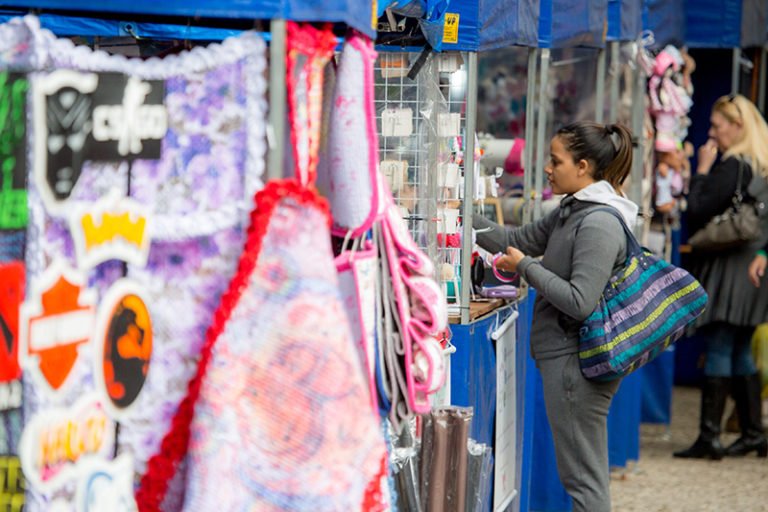 Feira de Artesanato chega a Aldeia da Serra neste fim de semana