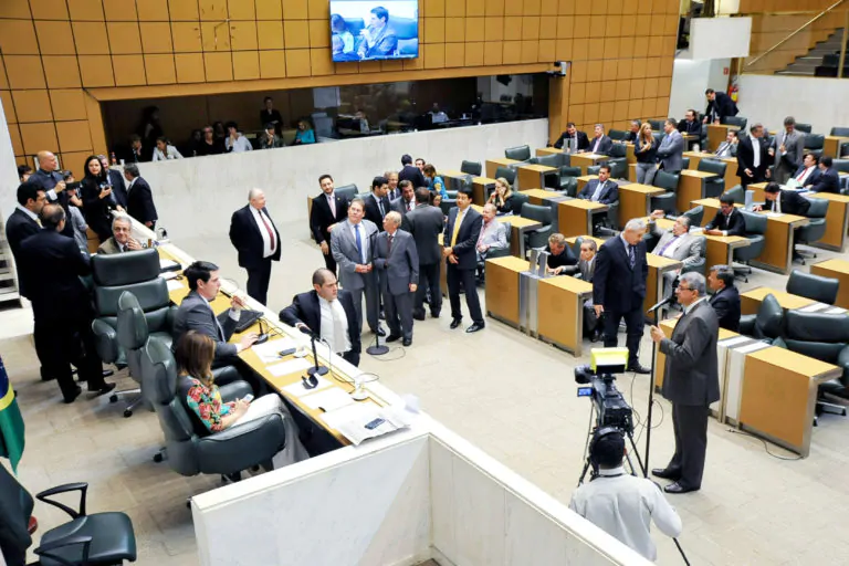 Deputados da região indicam prioridades a um ano da eleição