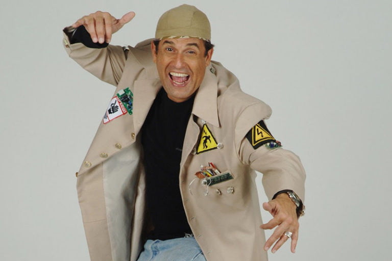 Sérgio Mallandro estreia stand up comedy no TMB Sérgio Mallandro estreia stand up comedy no TMB