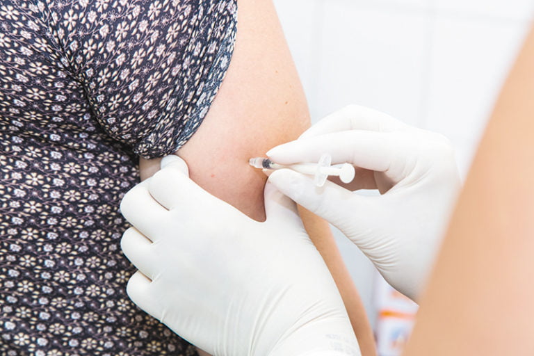 Fim de semana tem mutirão de vacinação contra a Febre Amarela