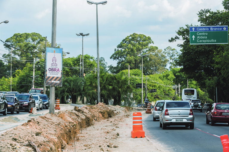 Avenida Dib Sauaia Neto passa por obras de alargamento