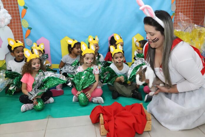 Alunos de Barueri recebem ovos de páscoa