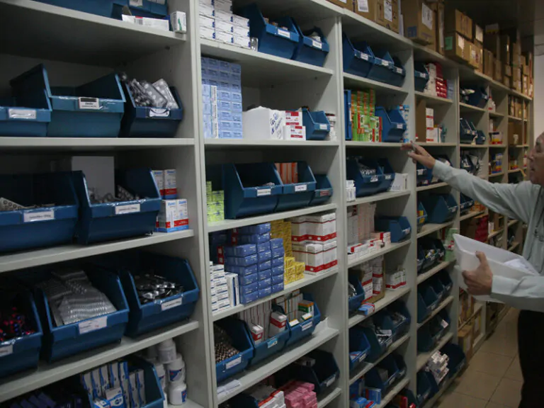 Farmácia Municipal distribuiu 50,2 milhões de remédios neste ano