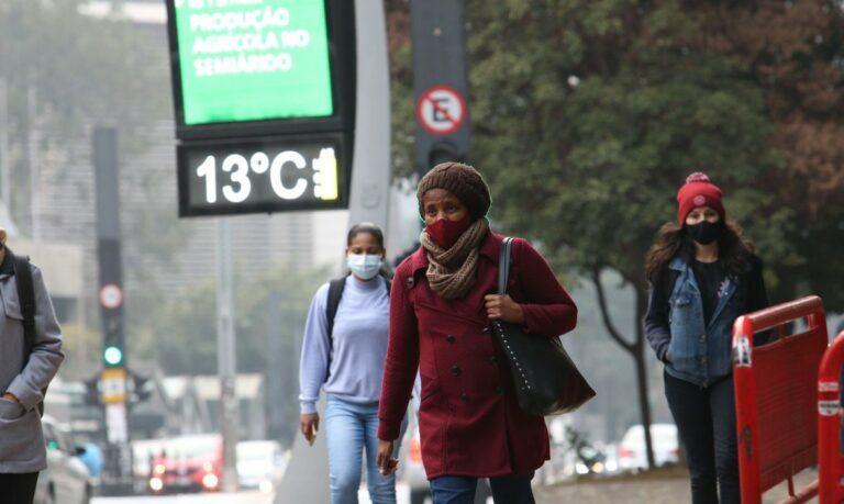 Frente fria se aproxima e muda tempo neste sábado (3) em Barueri