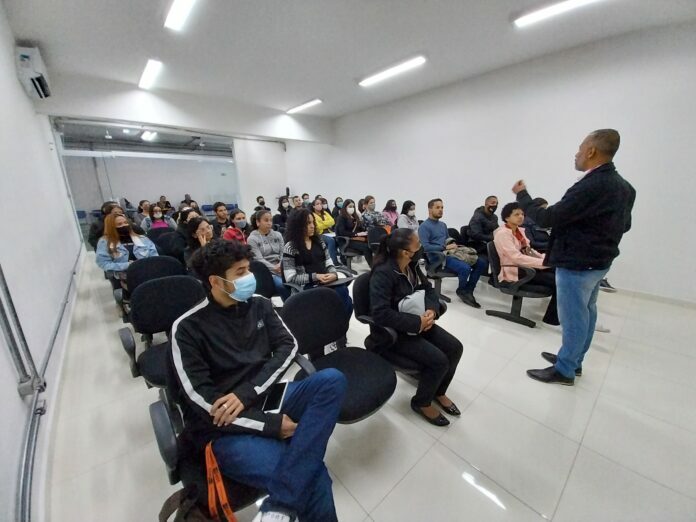 Casa do Trabalhador de Barueri vagas emprego