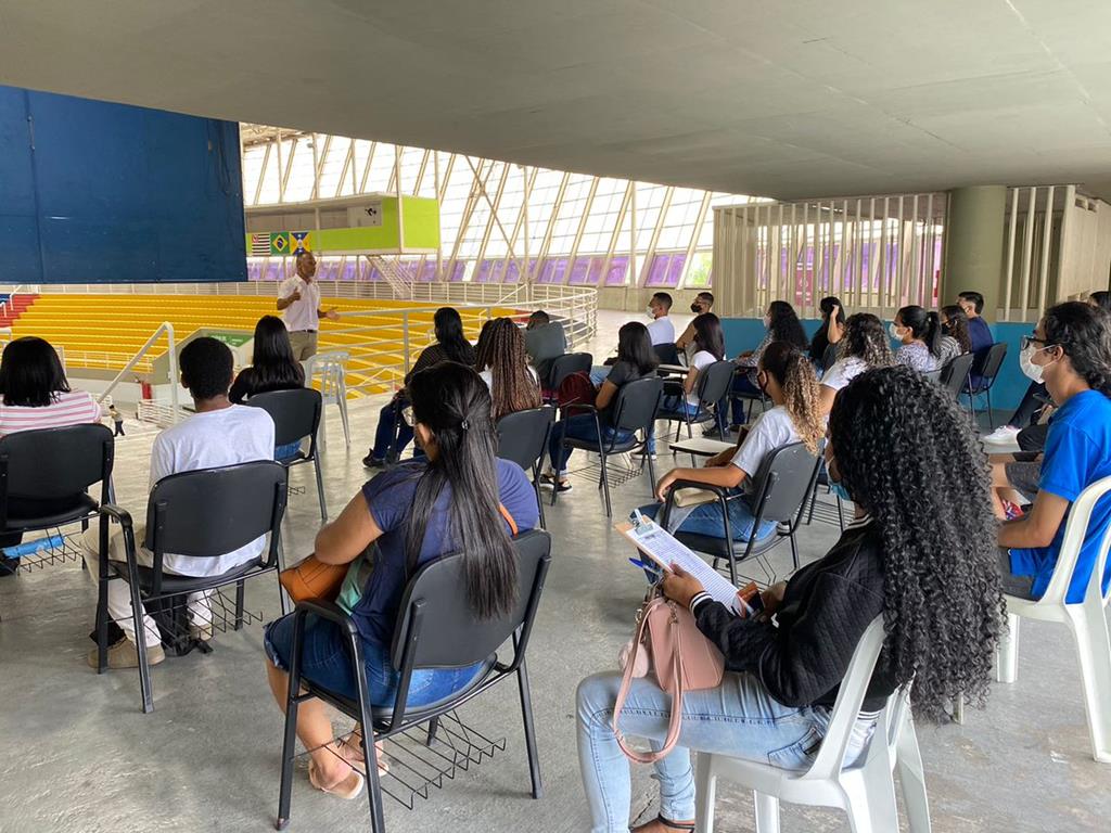 Casa do Trabalhador seleciona 130 auxiliares de logística